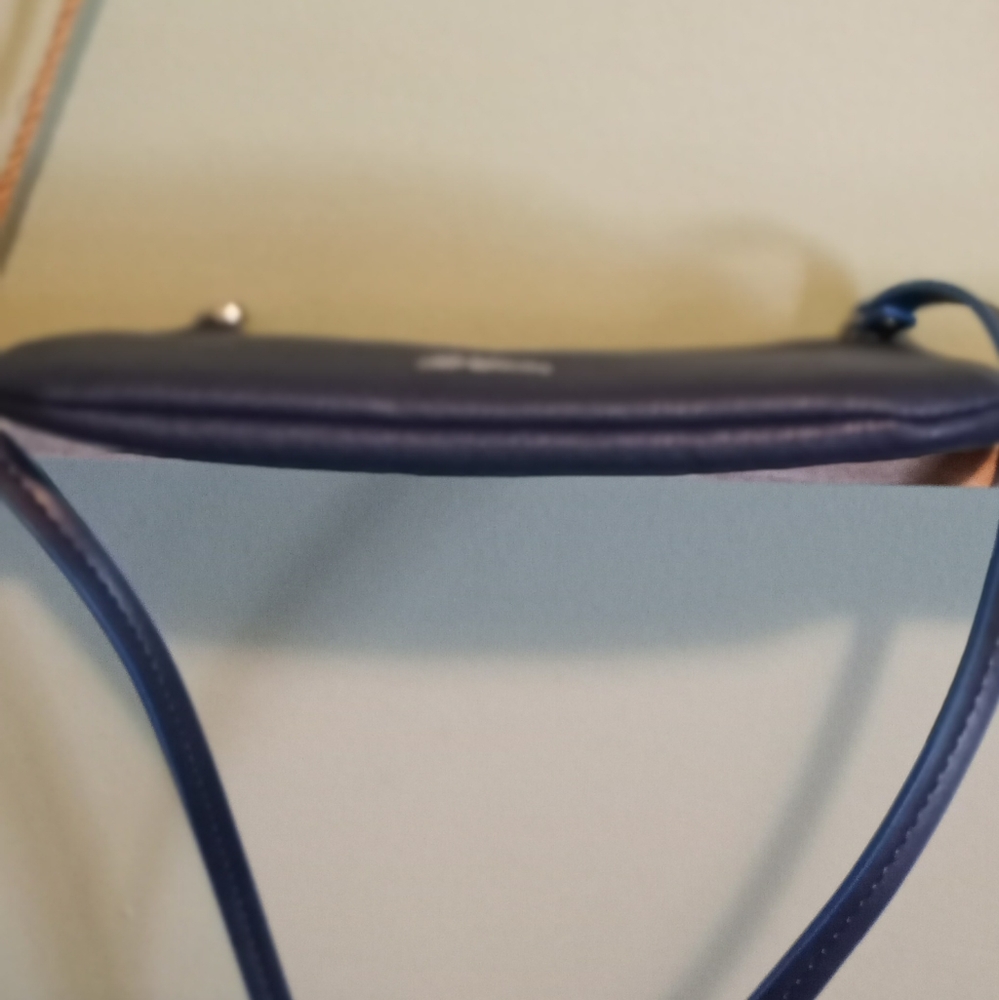 NWOT Brighton mini crossbody heart bag - Picture 3 of 5